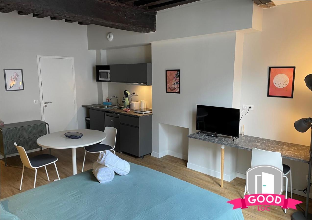 Ferienwohnung Somptueux Studio Hyper Centre Avec Wifi Orléans Exterior foto